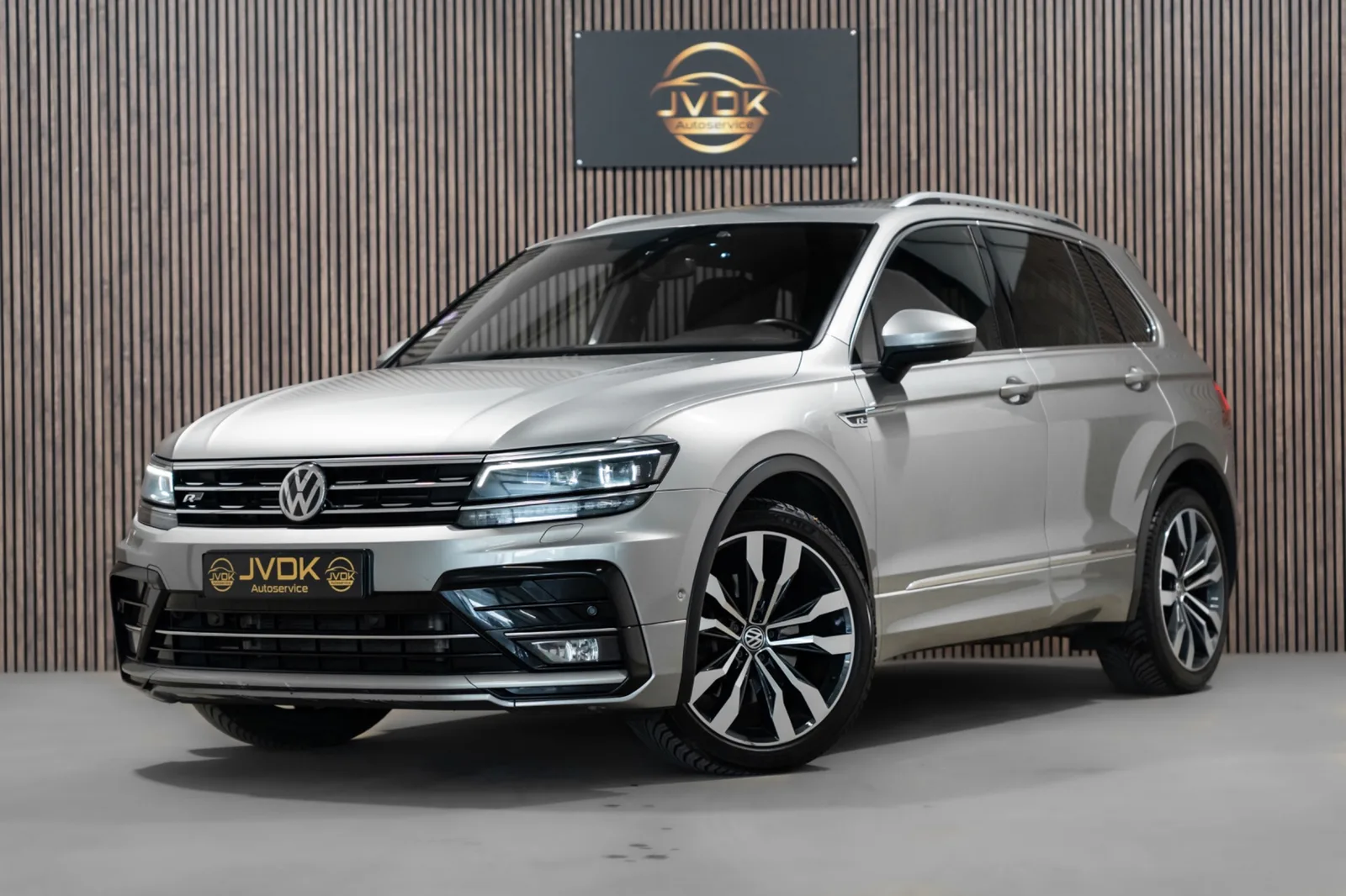 Volkswagen Tiguan (2019) — foto 1