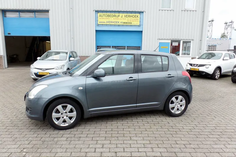 Suzuki Swift (2008)