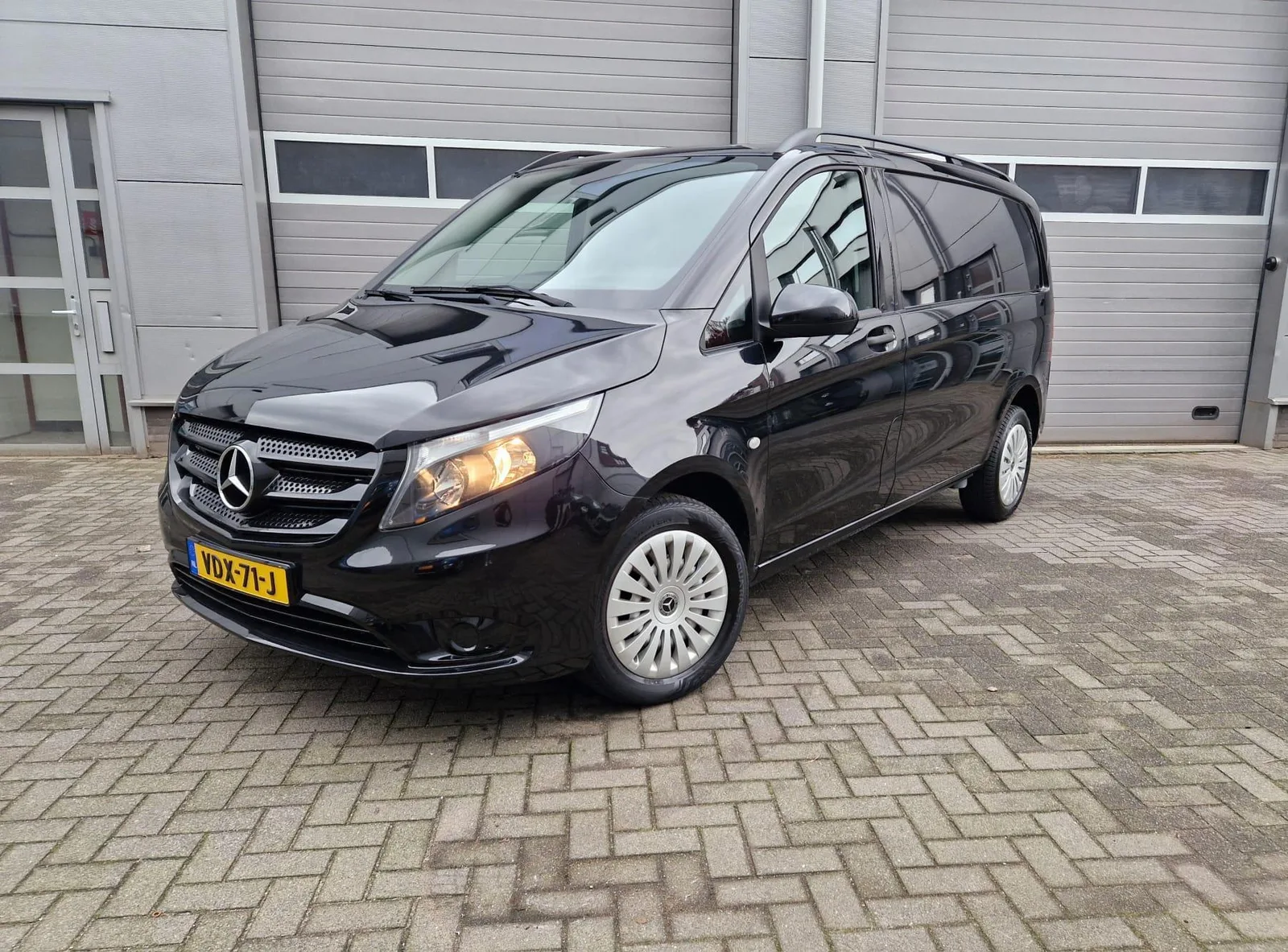 Mercedes-Benz Vito (2018) — foto 1