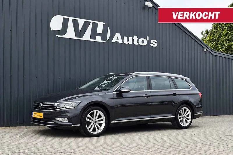 Volkswagen Passat (2022)