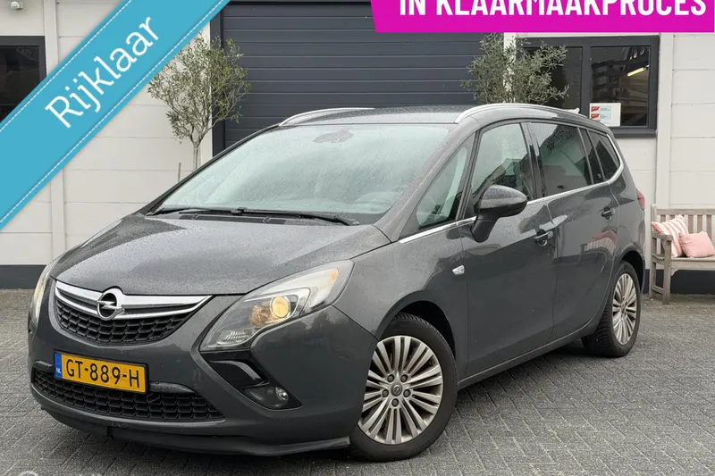 Opel Zafira (2015)