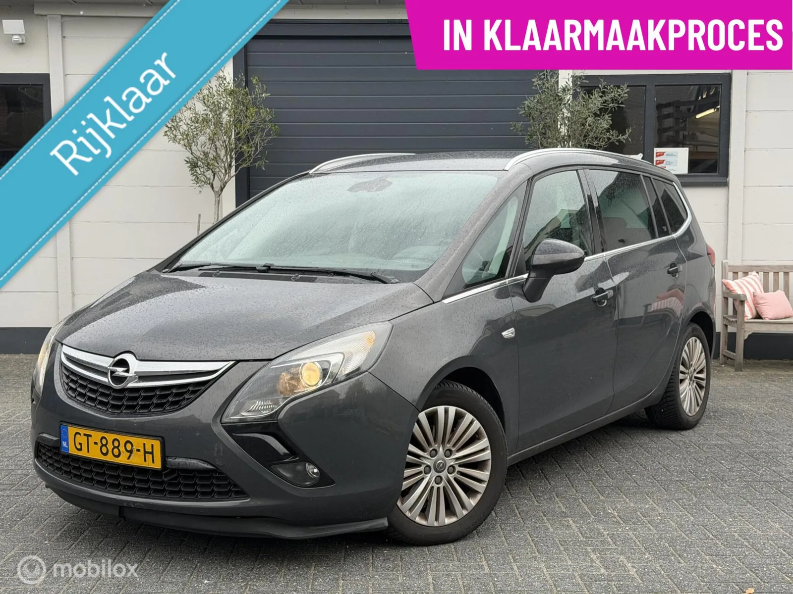 Opel Zafira (2015) — foto 1