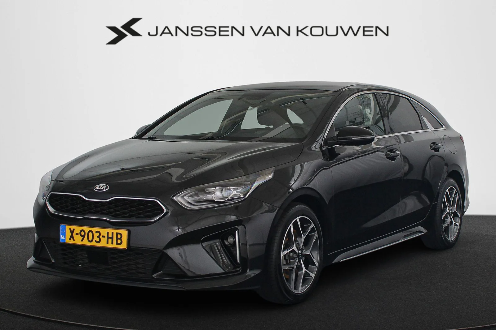 Kia ProCeed (2021) — foto 1