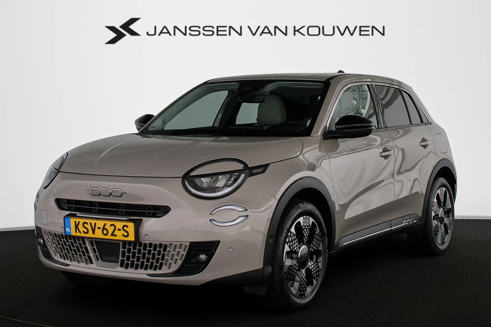 Fiat 600 (2025) — foto 1