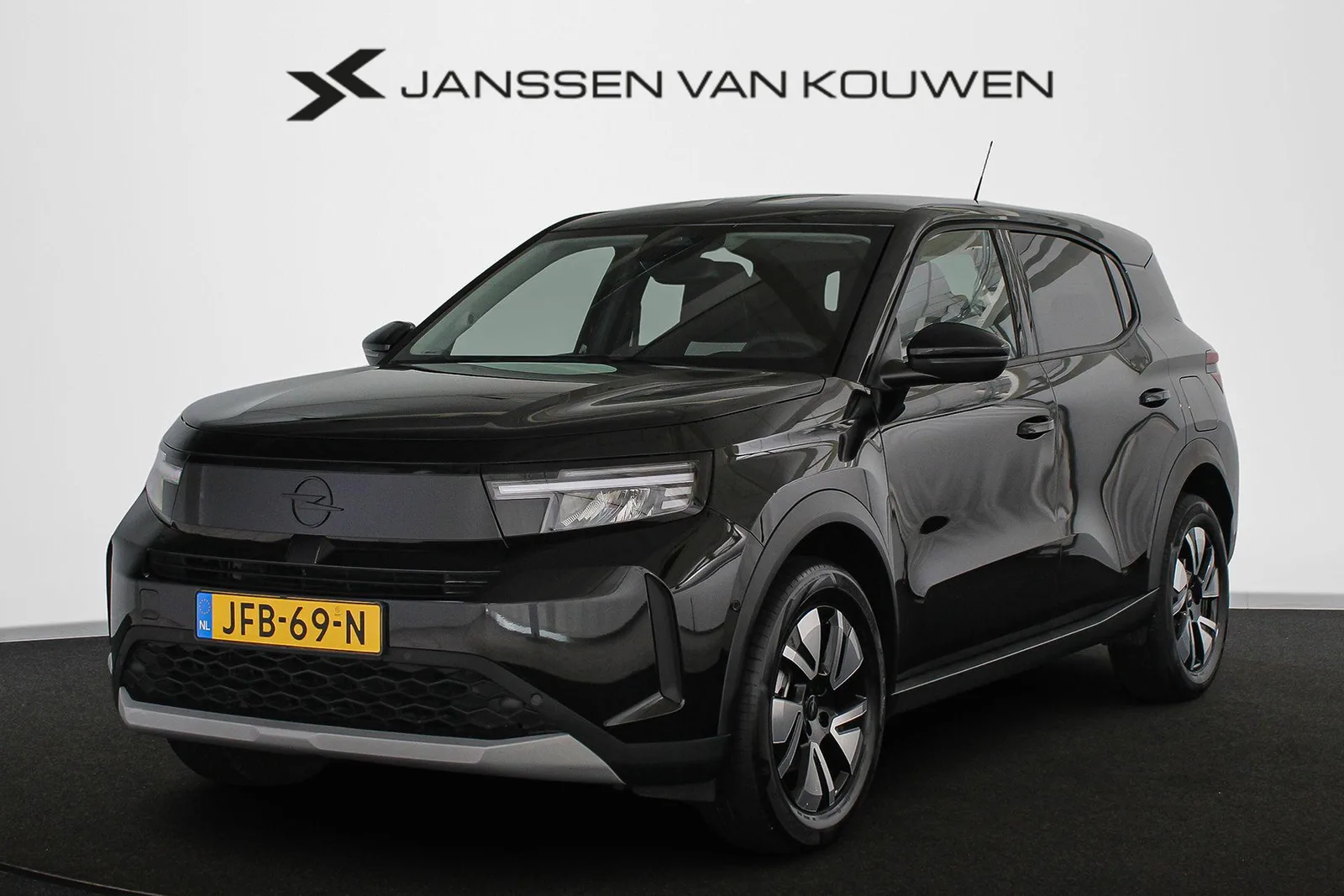 Opel Frontera (2025) — foto 1