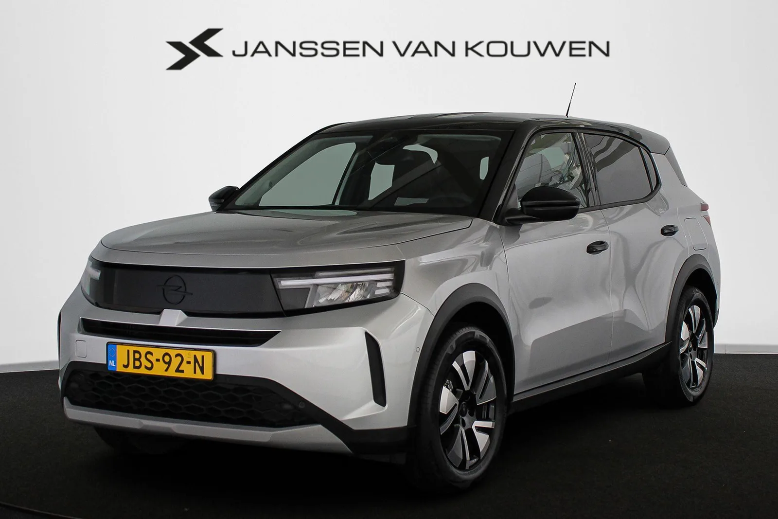 Opel Frontera (2025) — foto 1