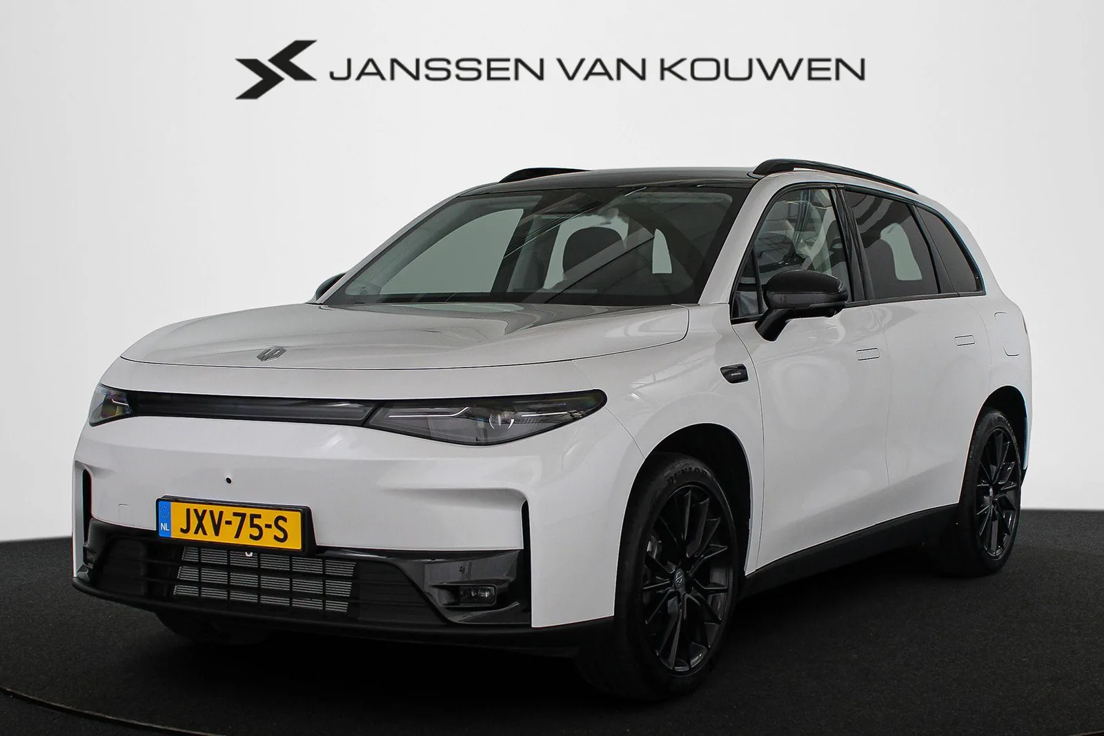Leapmotor C10 (2026) — foto 1