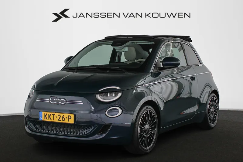 Fiat 500C (2023)
