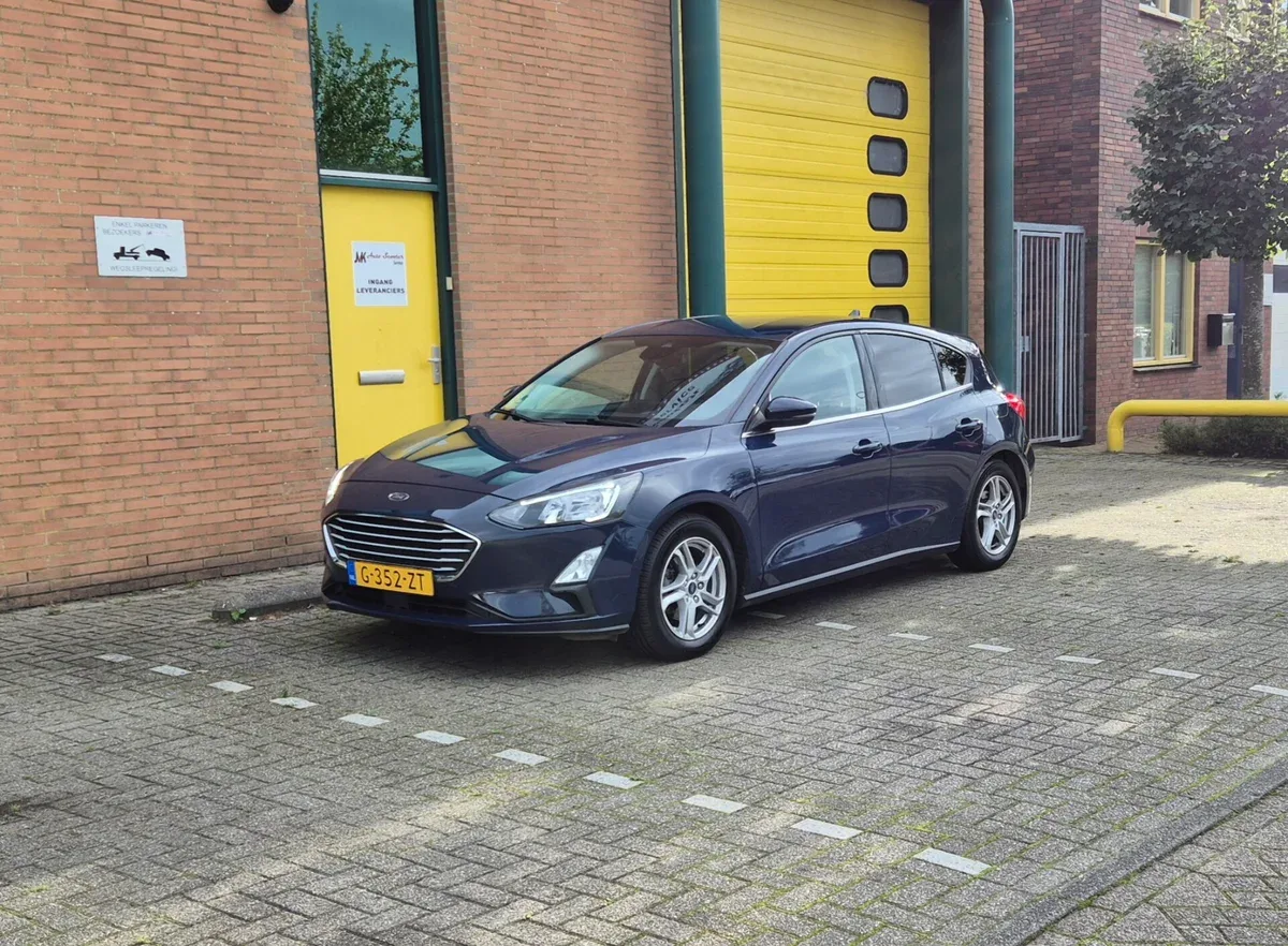 Ford Focus (2019) — foto 1
