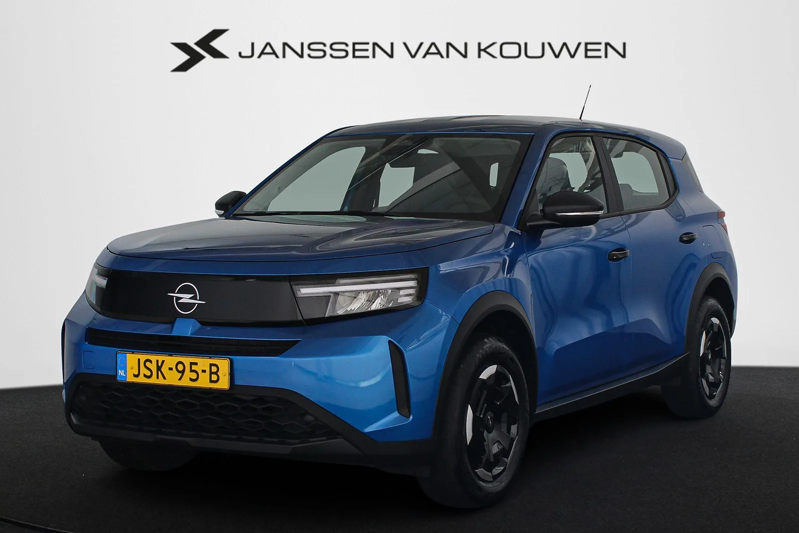Opel Frontera (2025) — foto 1