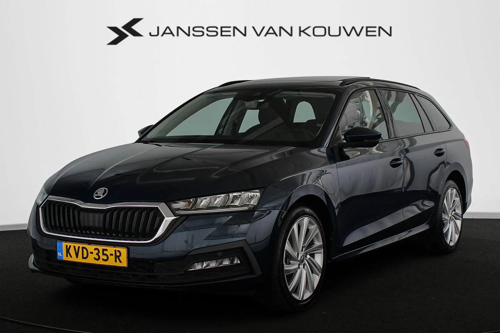 Škoda Octavia (2022) — foto 1