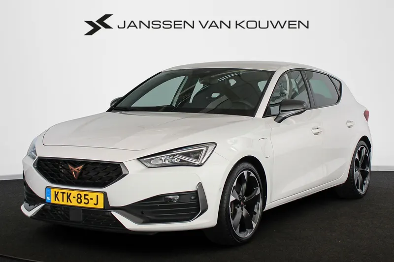 CUPRA Leon (2023)