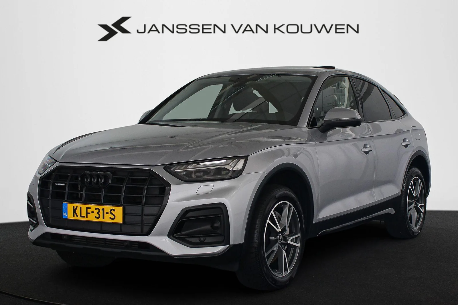 Audi Q5 Sportback (2023) — foto 1