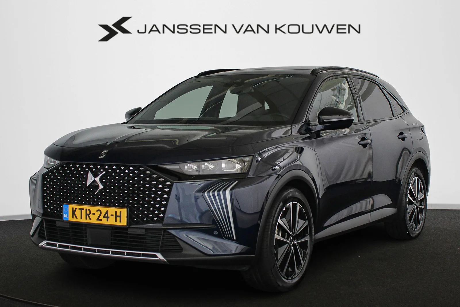 DS 7 (2025) — foto 1
