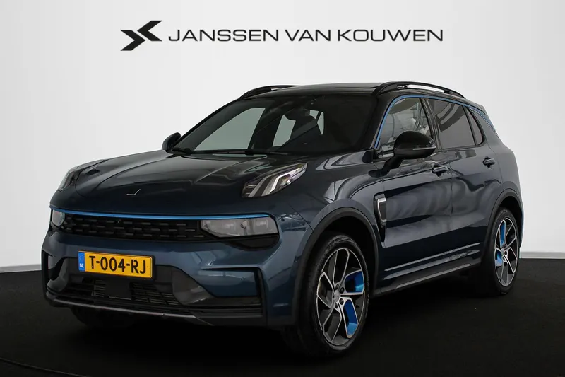 Lynk & Co 01 (2023)