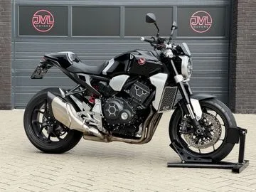 Honda CB1000R (2018) — foto 1