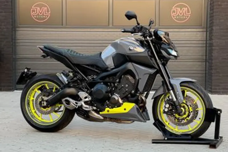 Yamaha MT-09 (2017)