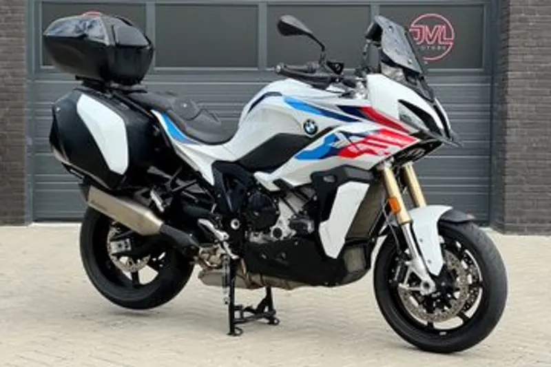 BMW S 1000 XR (2023)