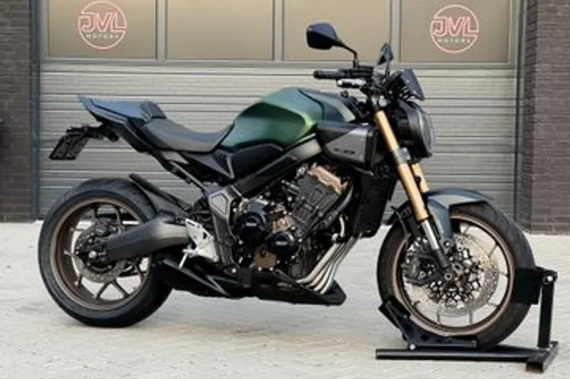 Honda CB650R (2024)