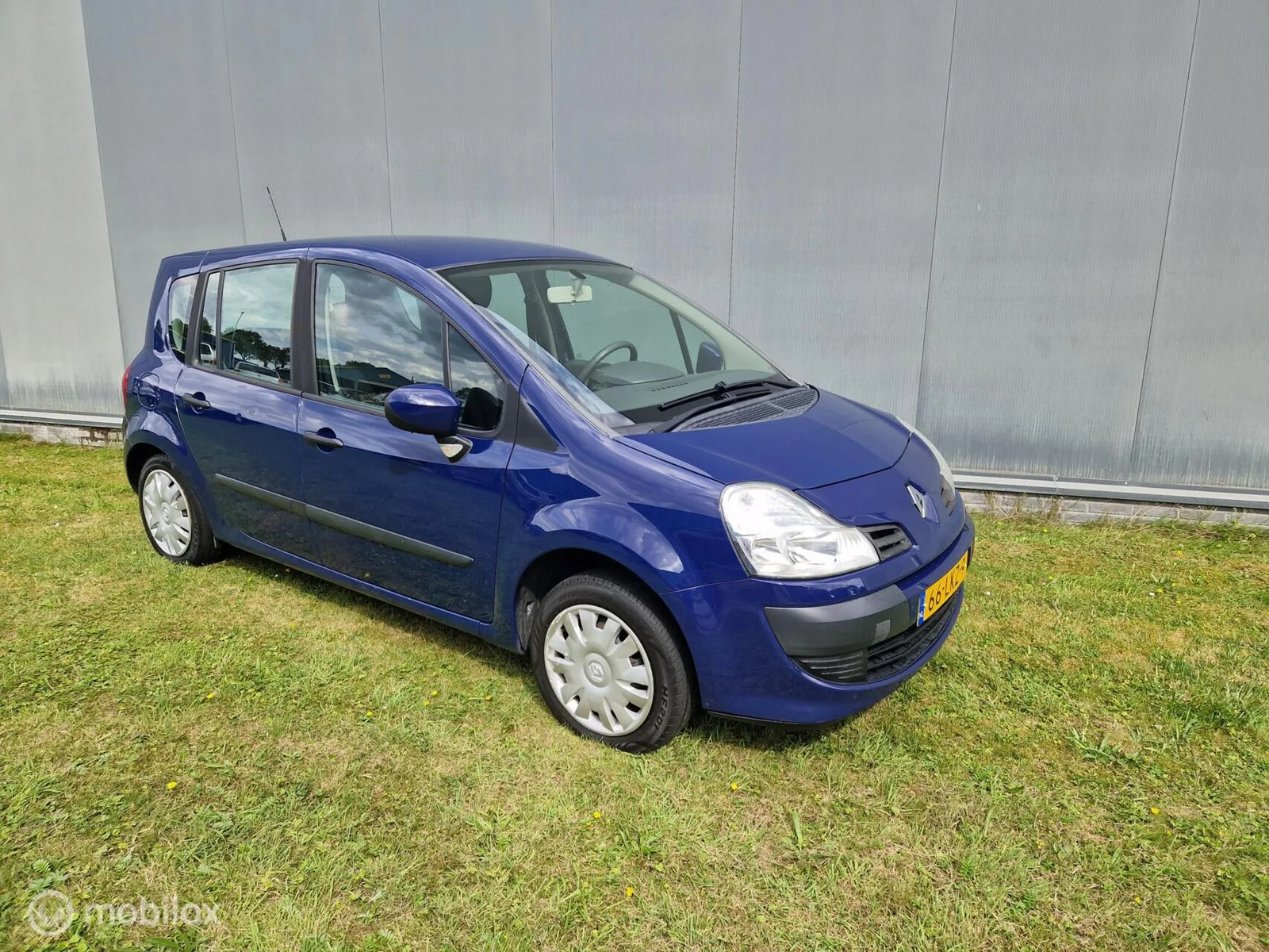 Renault Modus (2010) — foto 1