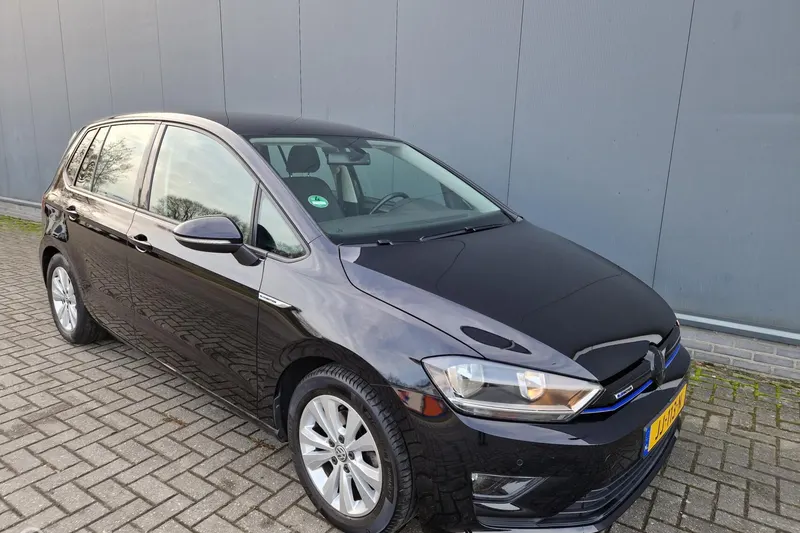 Volkswagen Golf Sportsvan (2016)