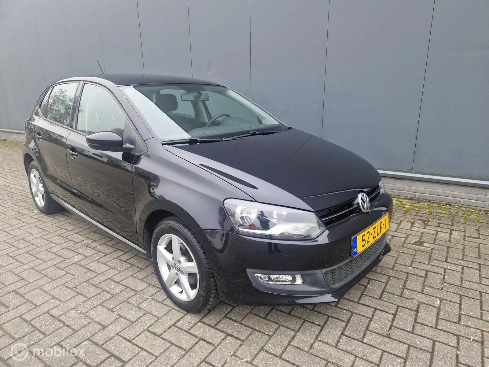 Volkswagen Polo (2013) — foto 1