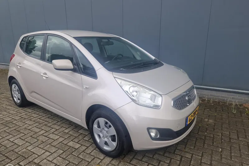 Kia Venga (2012)