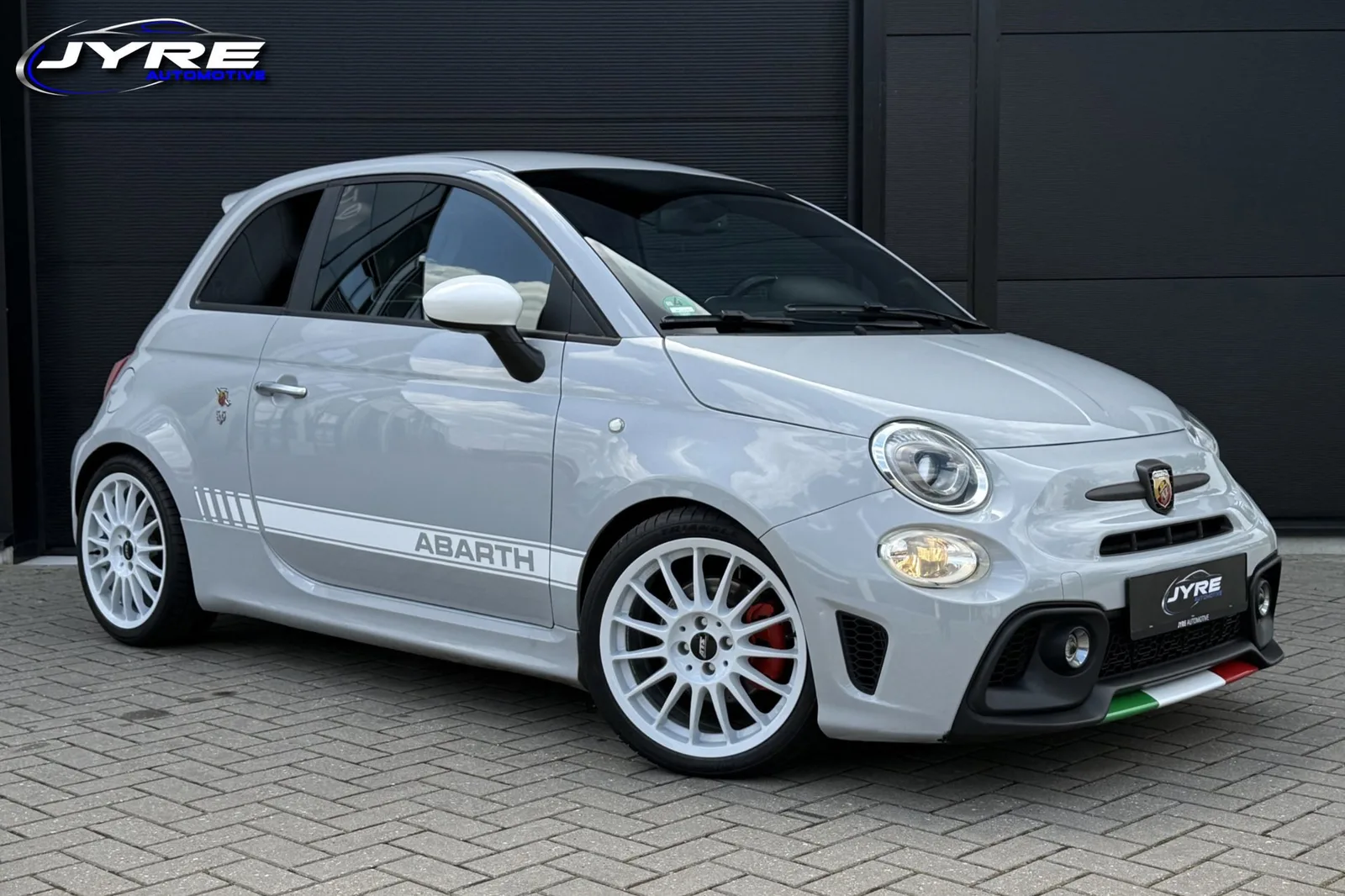 Abarth 595 (2017) — foto 1
