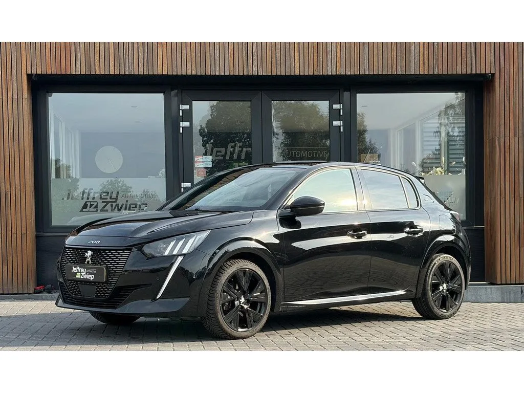 Peugeot 208 (2021) — foto 1