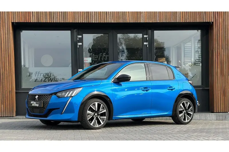 Peugeot 208 (2021)