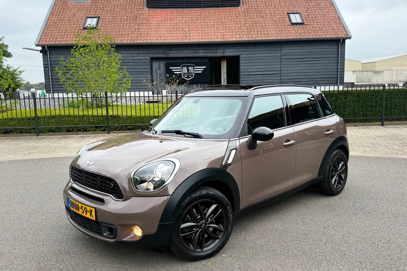 MINI Countryman (2012)