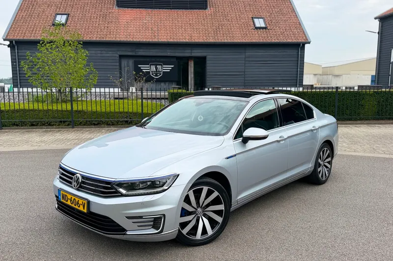 Volkswagen Passat (2016)