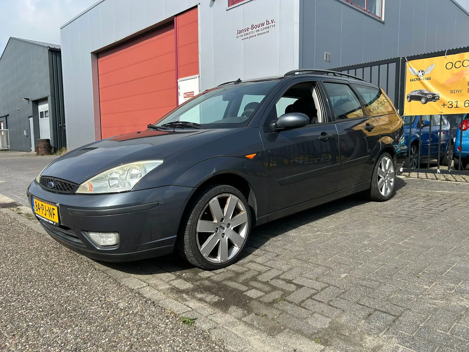 Ford Focus (2004) — foto 1