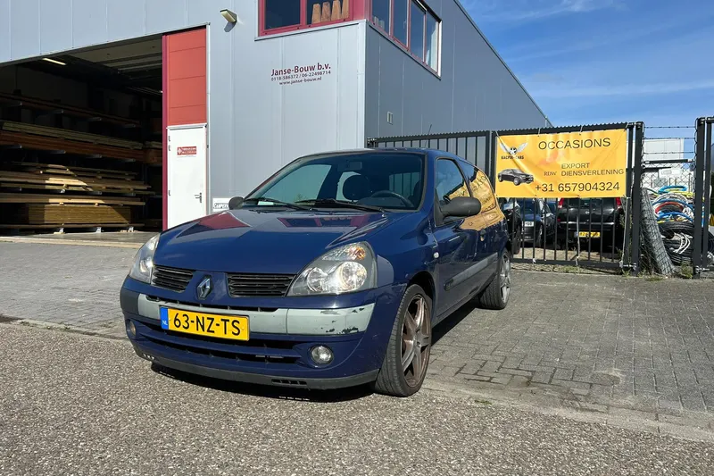 Renault Clio (2004)