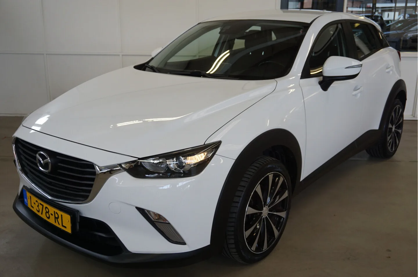 Mazda CX-3 (2016) — foto 1