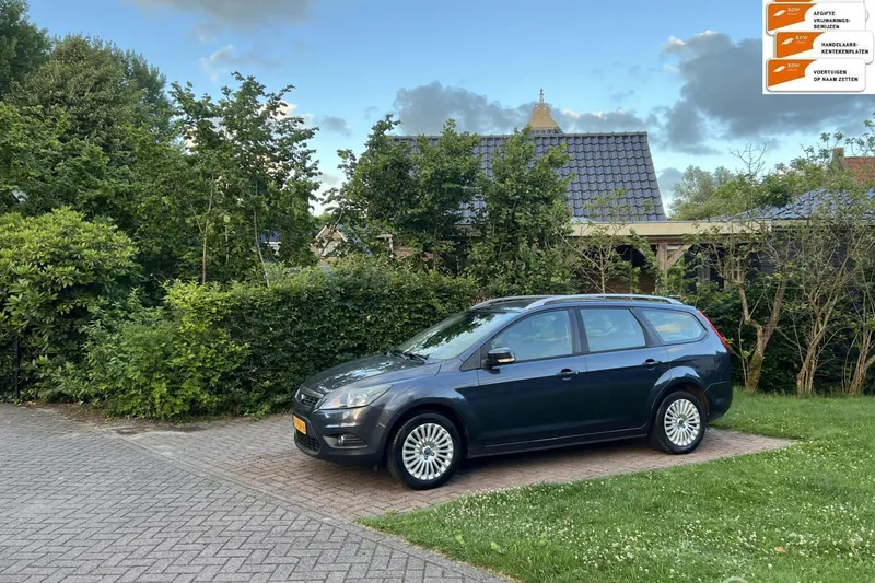 Ford Focus (2011)