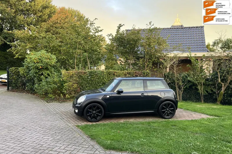 MINI Cooper (2008)