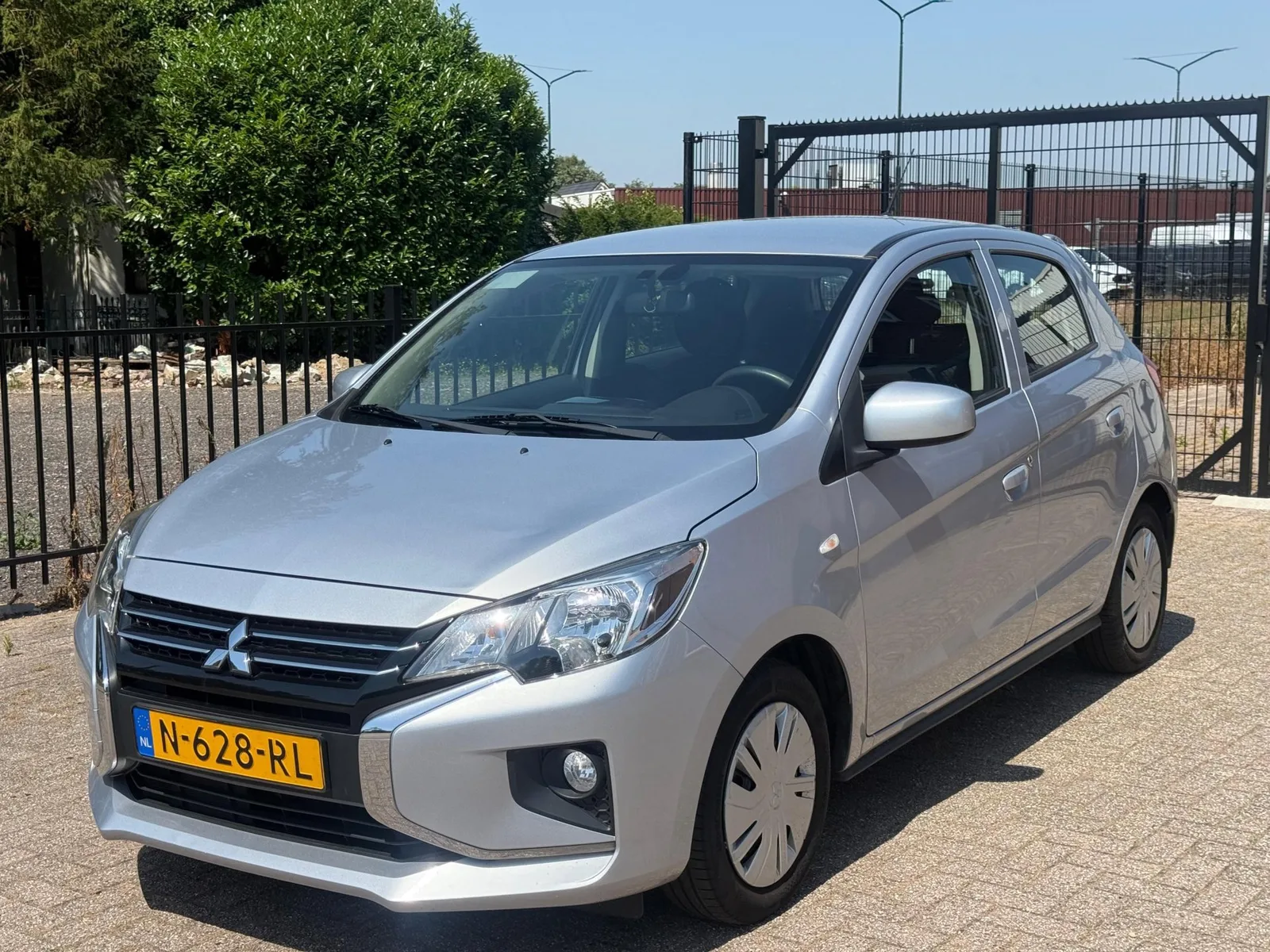Mitsubishi Space Star (2021) — foto 1