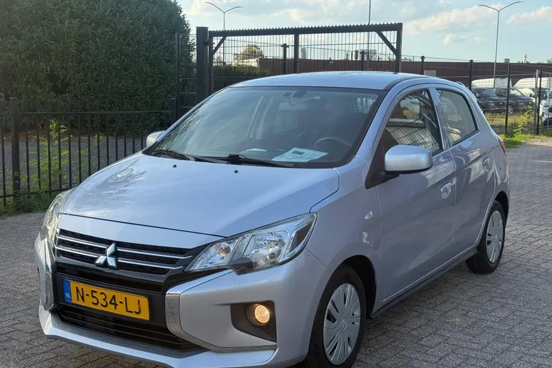 Mitsubishi Space Star (2021)