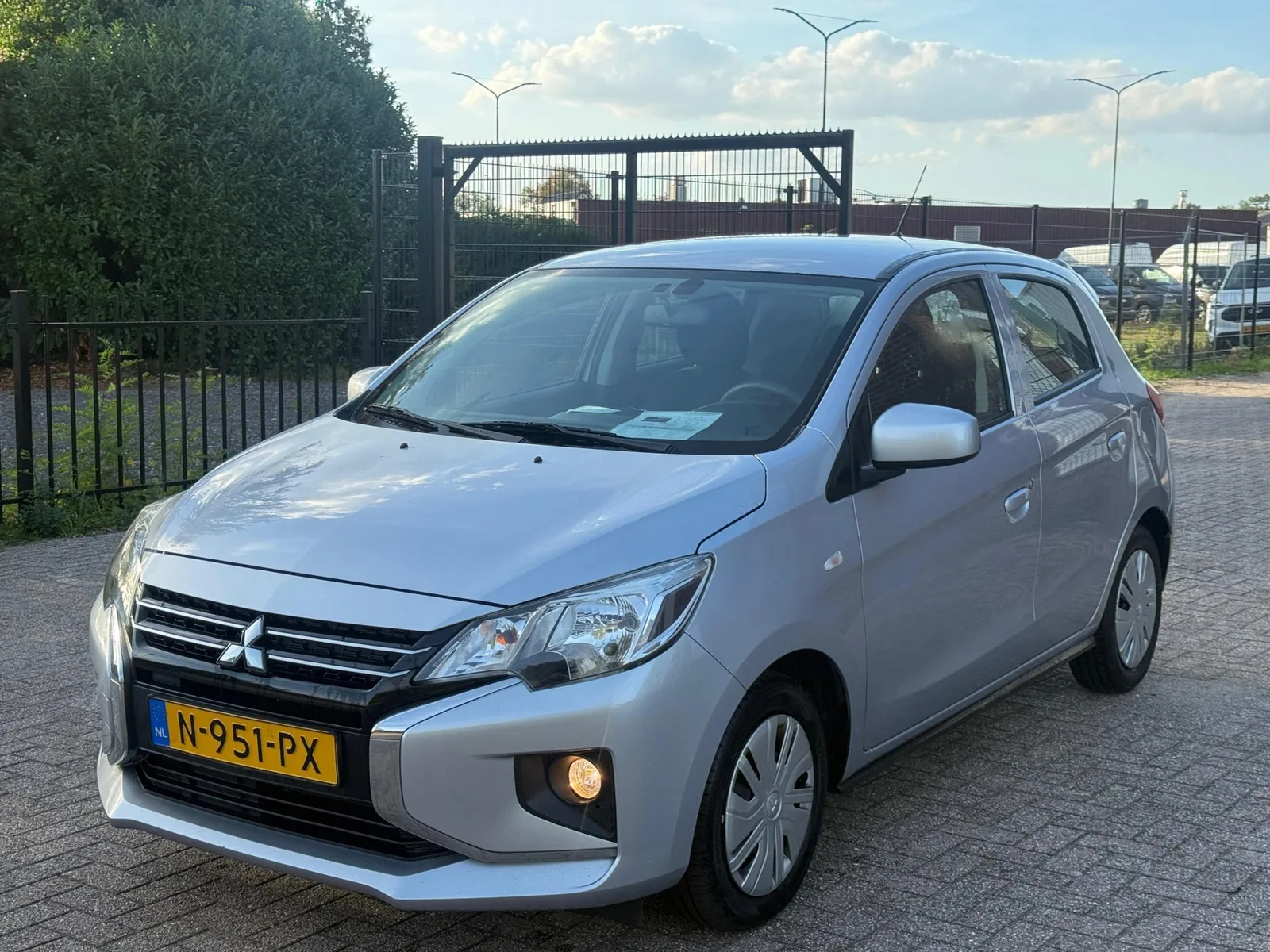 Mitsubishi Space Star (2021) — foto 1