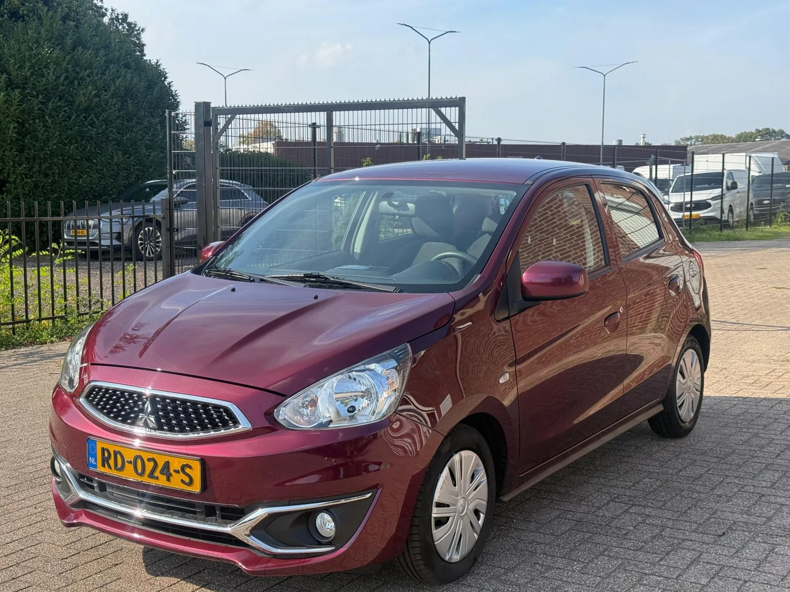 Mitsubishi Space Star (2017) — foto 1