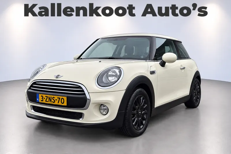 MINI One (2015)