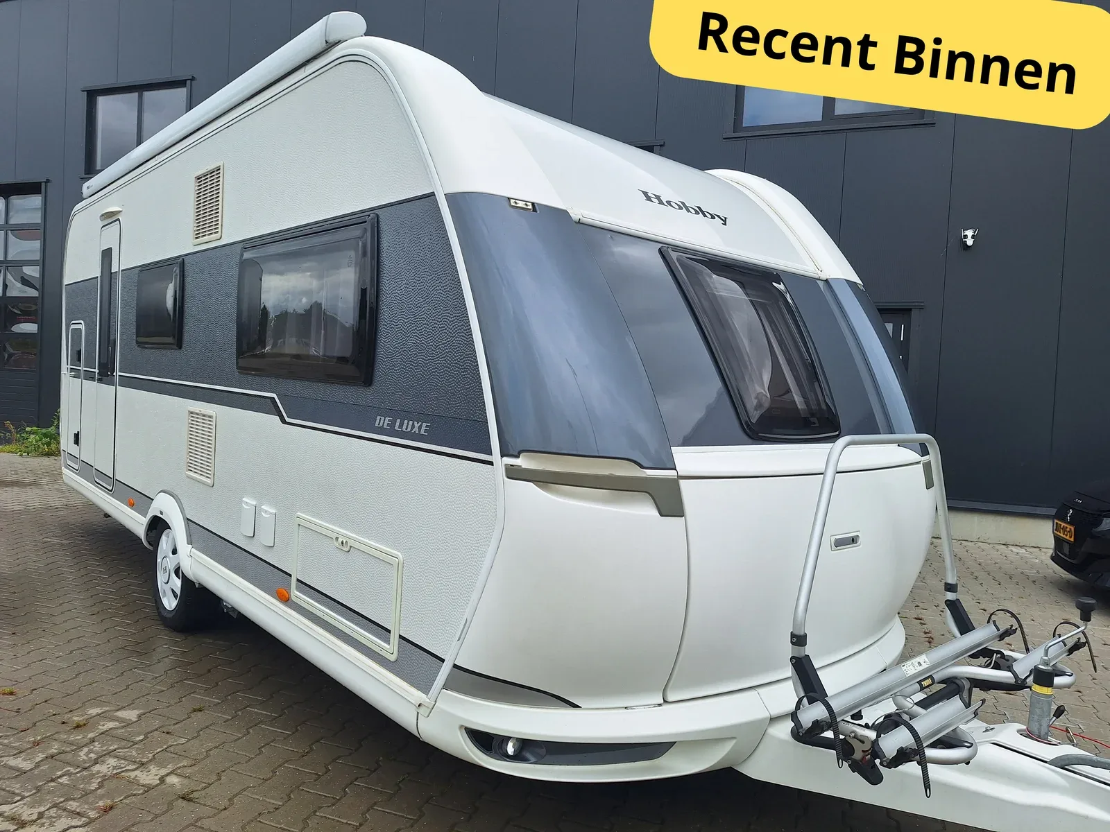 Hobby De Luxe (2020) — foto 1