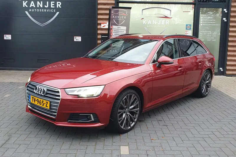Audi A4 (2017)