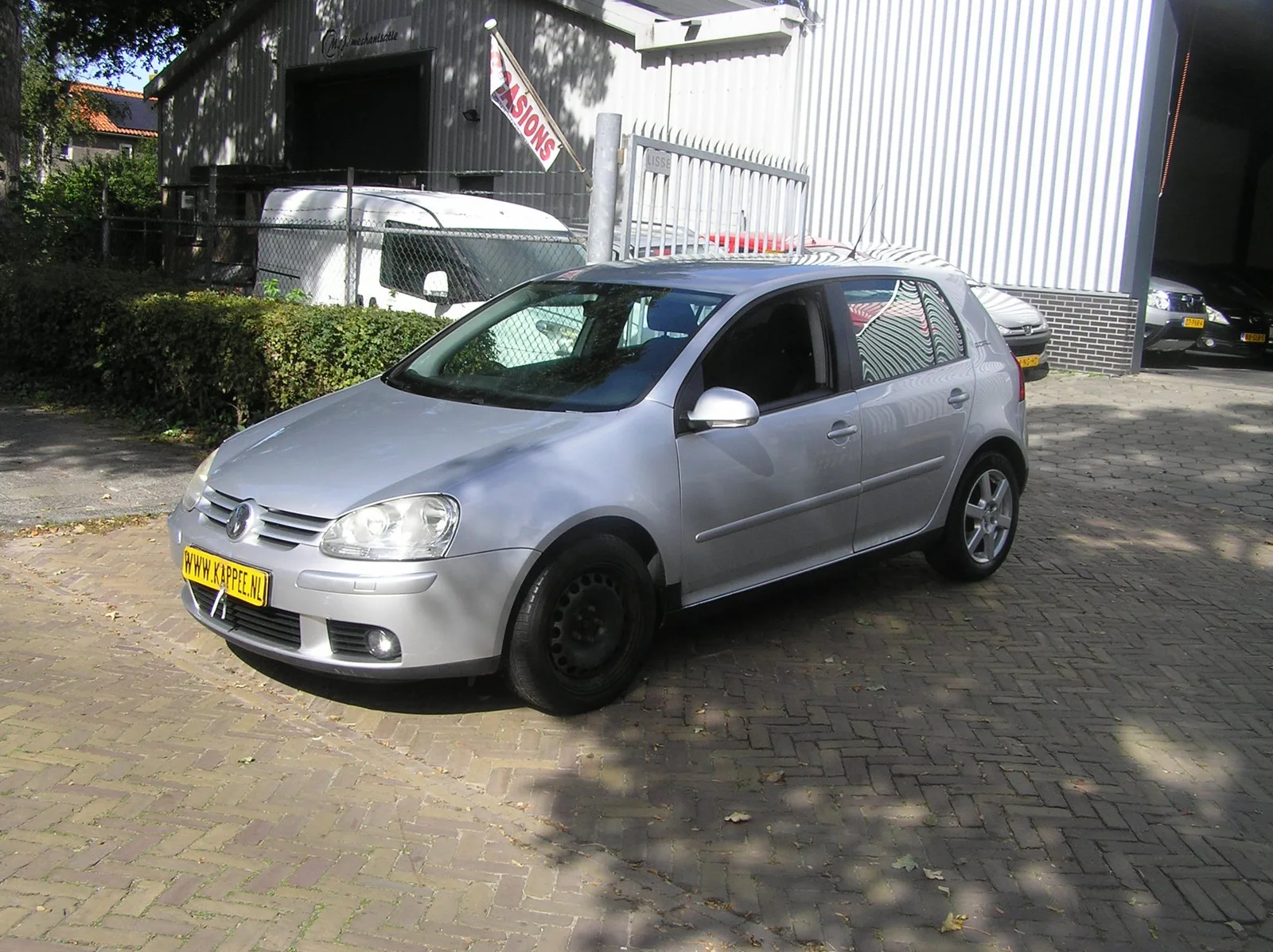 Volkswagen Golf (2006) — foto 1