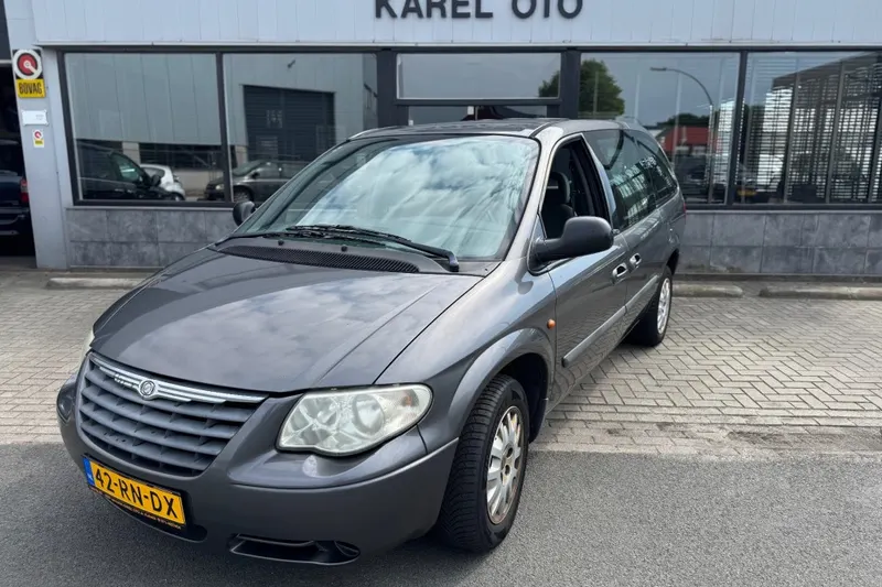 Chrysler Grand Voyager (2005)