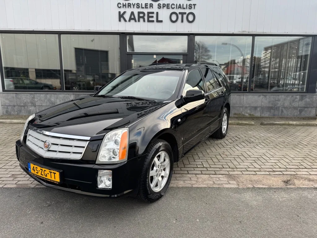 Cadillac SRX (2008) — foto 1