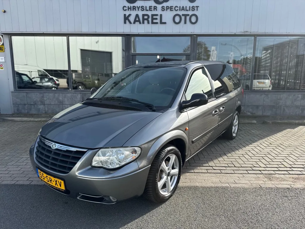 Chrysler Voyager (2006) — foto 1