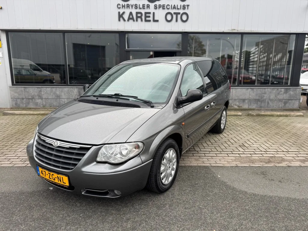 Chrysler Voyager (2008) — foto 1