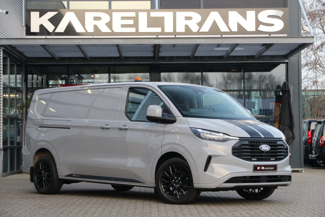 Ford Transit Custom (2024) — foto 1